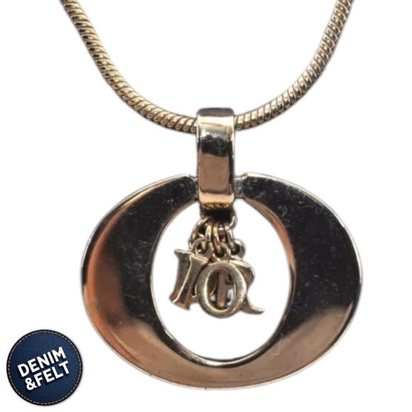 Christian Dior Vintage Gold Plated 2 Way Charm Logo Pendant Necklace |PRELOVED 💜 - Picture 5 of 16